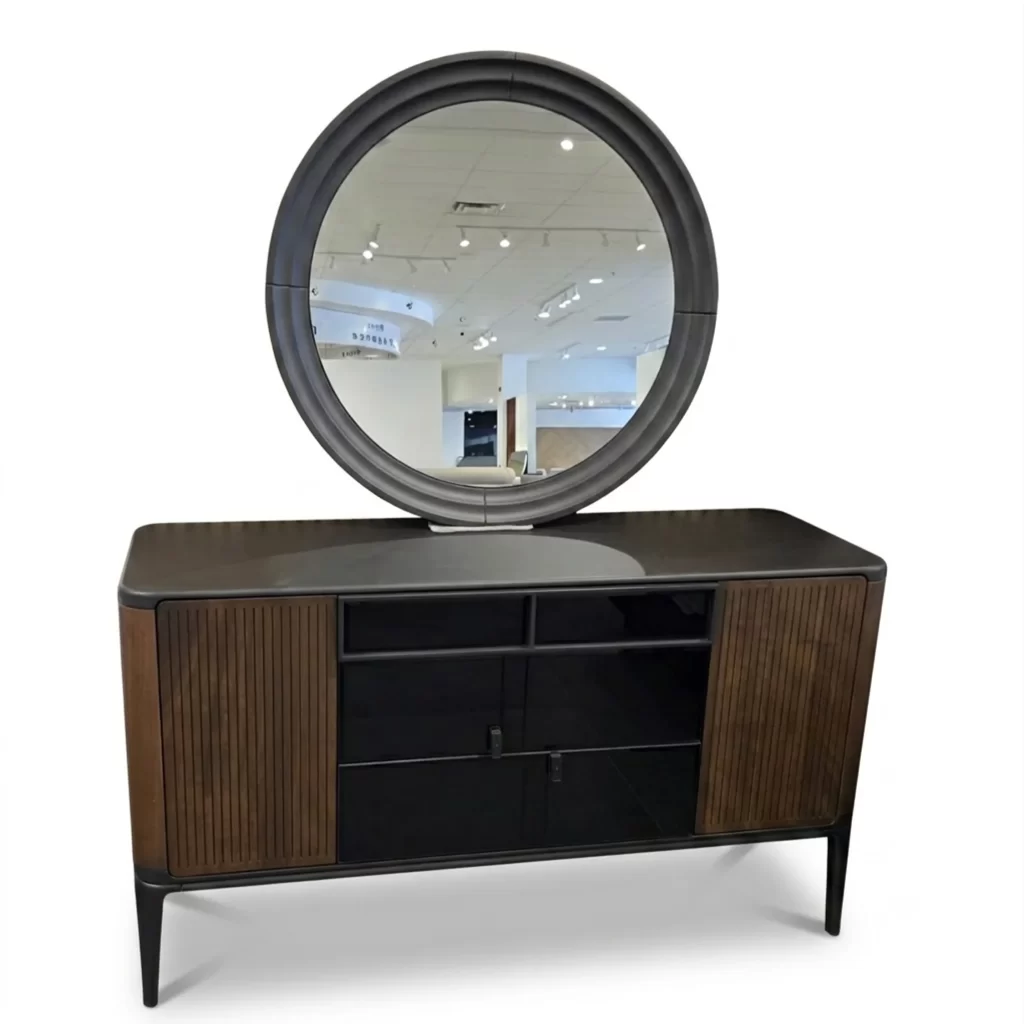 In-stock showroom photo